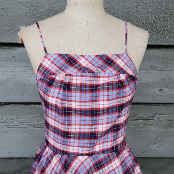 VINTAGE 70's Plaid Fit & Flare Apron Dress sz XS - Picture 2 of 8
